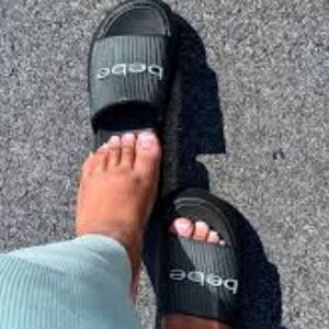 BRAND NEW BEBE PLATFORM OPEN-TOE WOMEN'S SANDAL G1